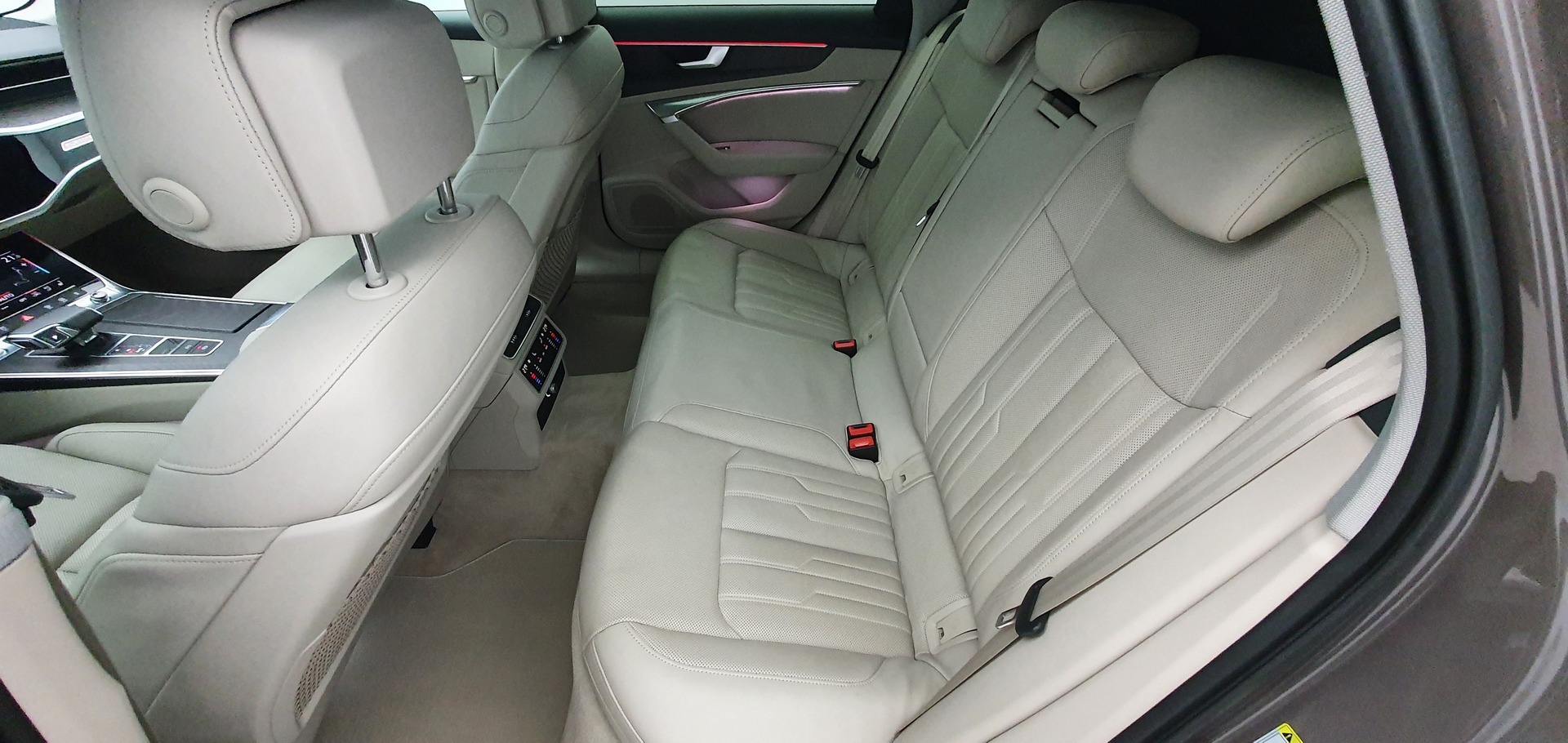 AUDI A6 2020