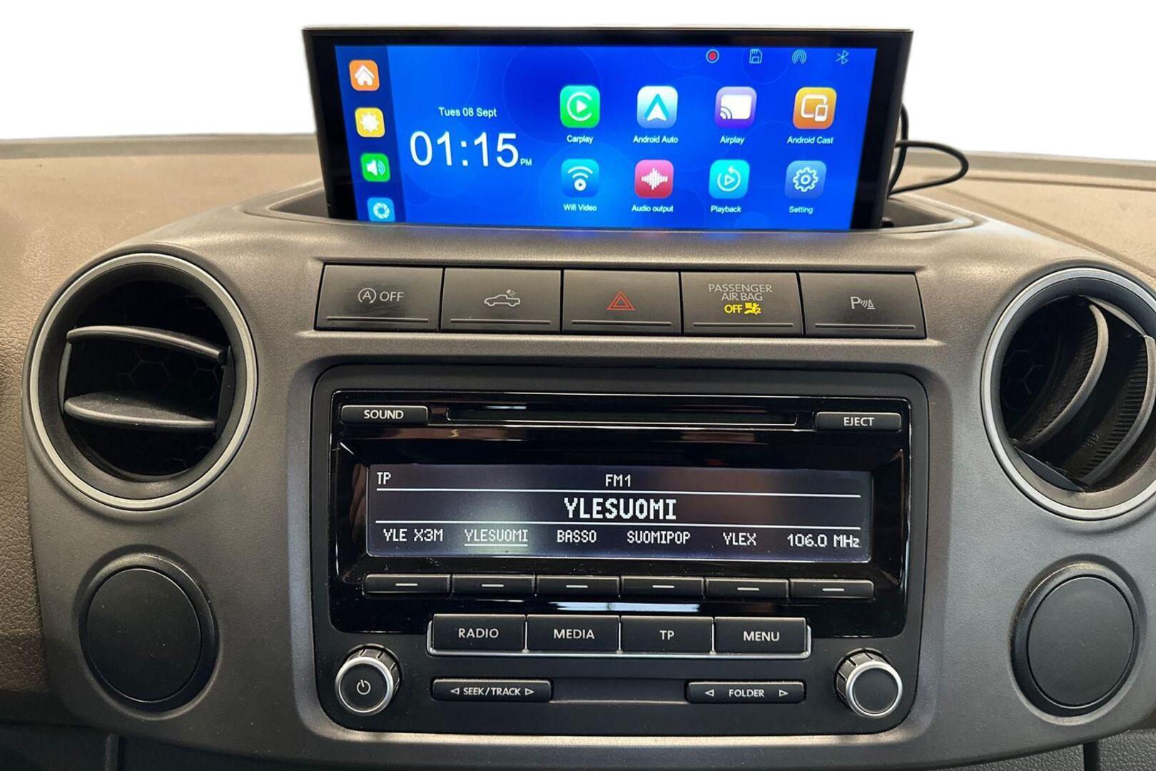 VOLKSWAGEN Amarok 2013