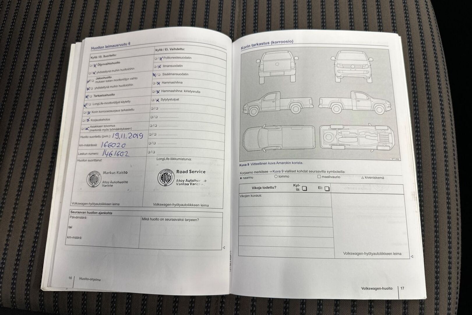 VOLKSWAGEN Amarok 2013