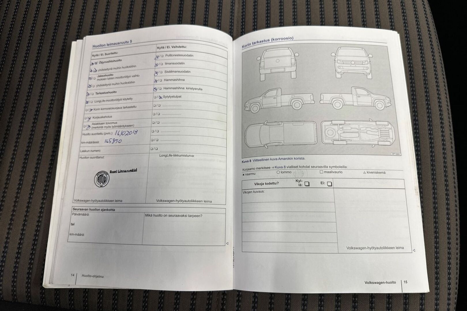 VOLKSWAGEN Amarok 2013