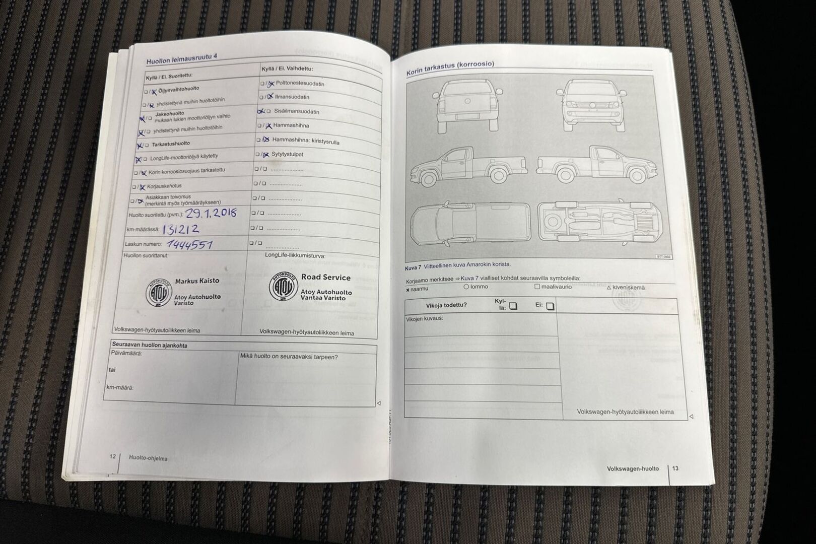VOLKSWAGEN Amarok 2013