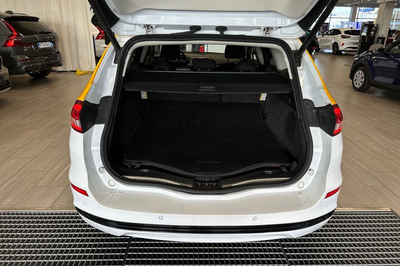 FORD Mondeo 2020