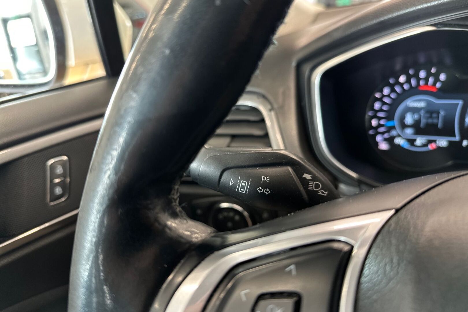 FORD Mondeo 2020
