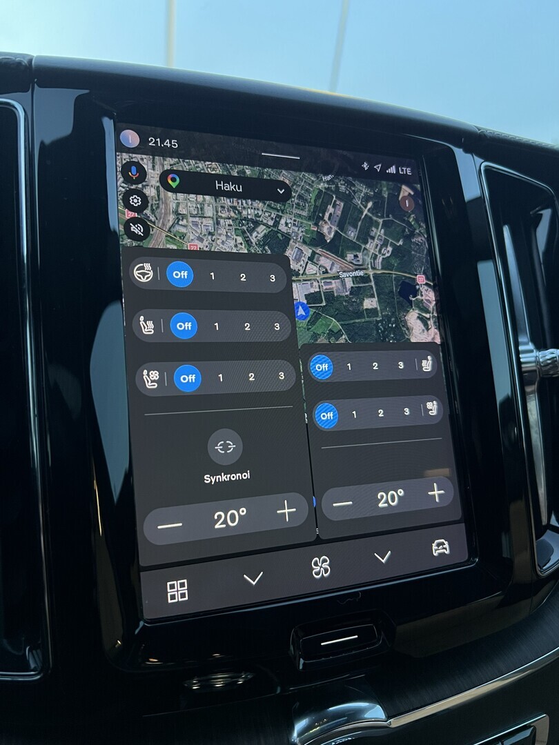 VOLVO XC60 2022