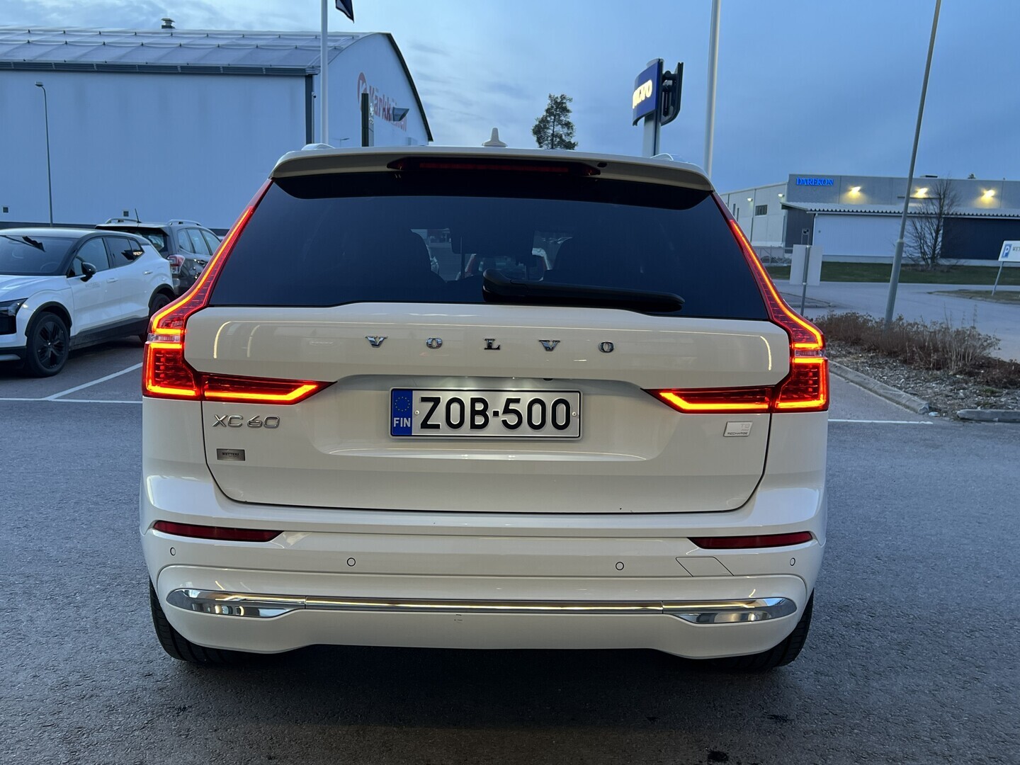 VOLVO XC60 2022