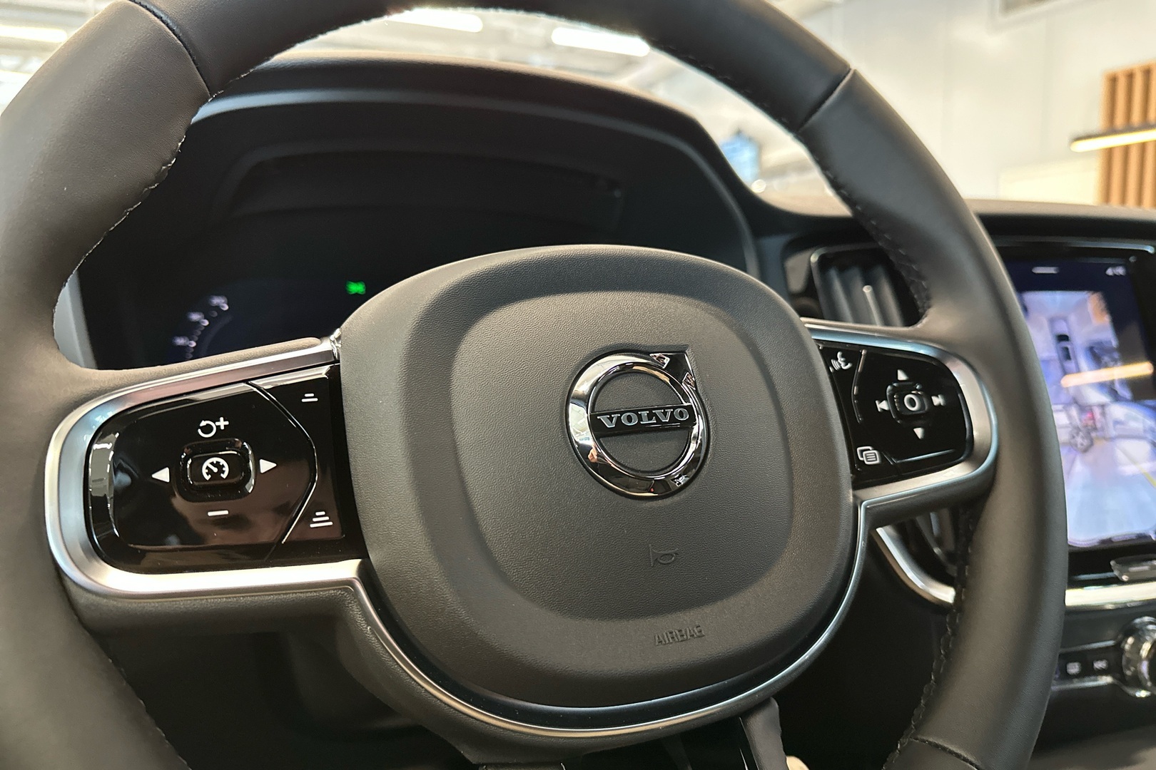 VOLVO V60 7