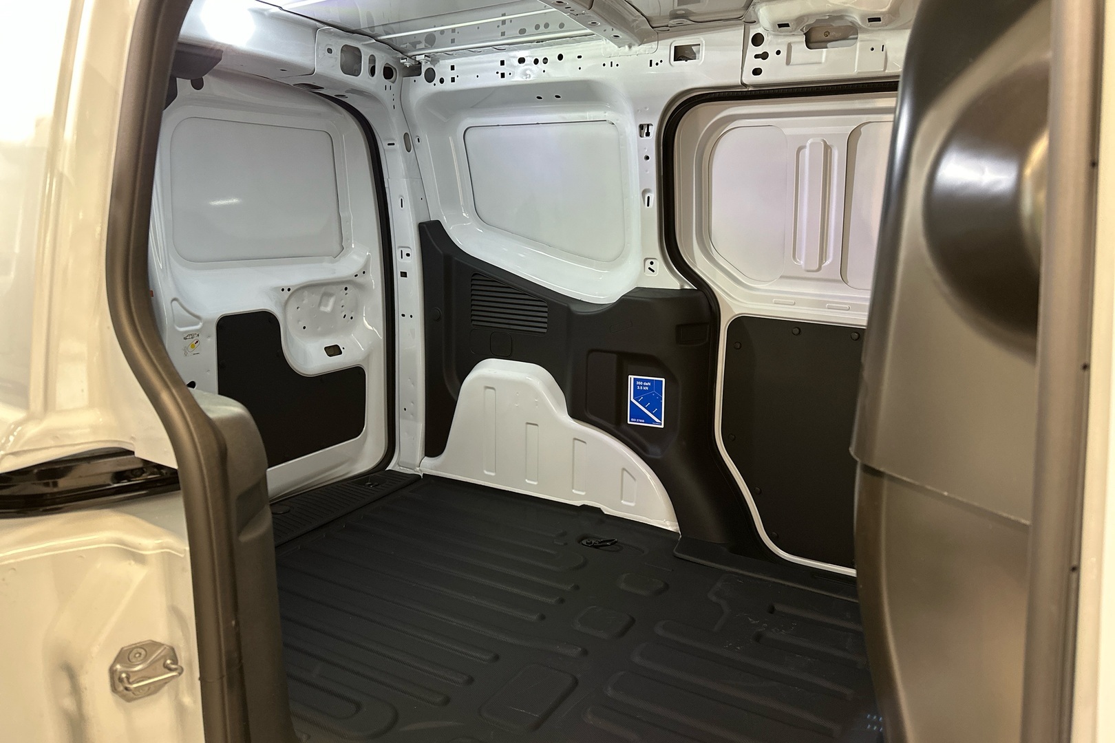 FORD Transit Courier 2026