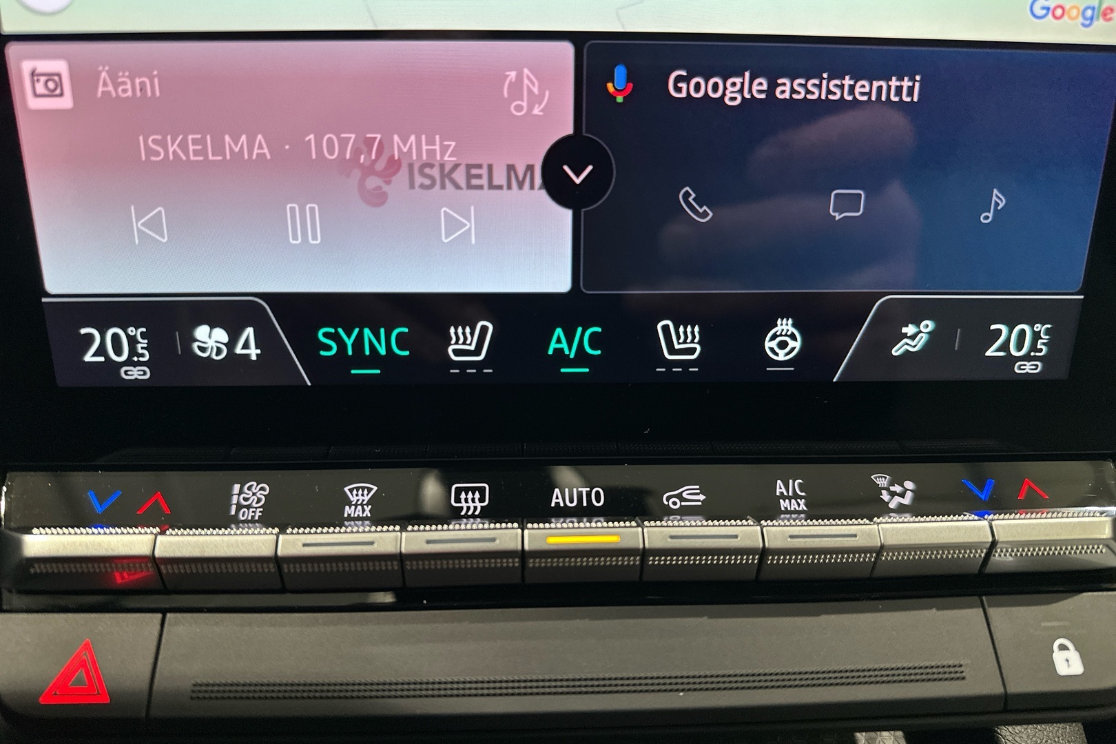 MITSUBISHI Eclipse Cross 14