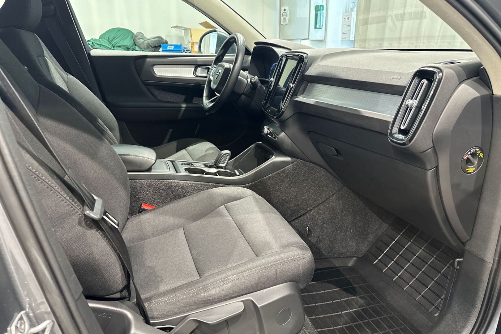 VOLVO XC40 2019