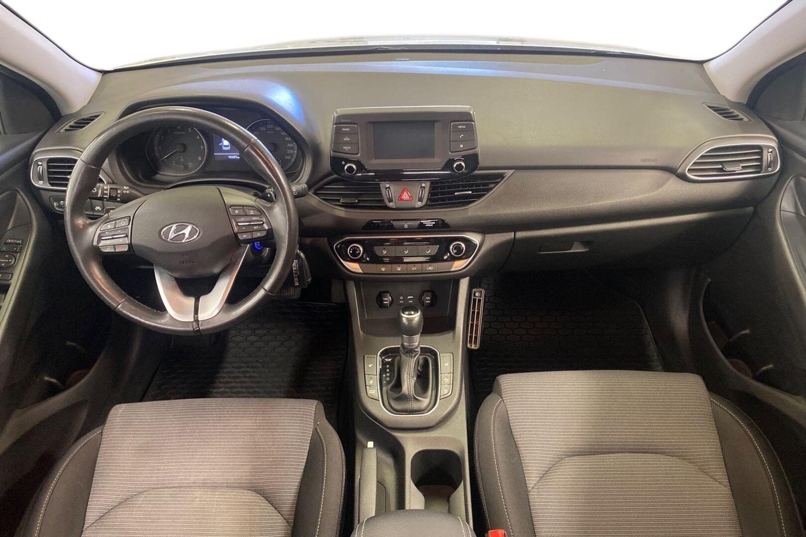 HYUNDAI i30 5d 10