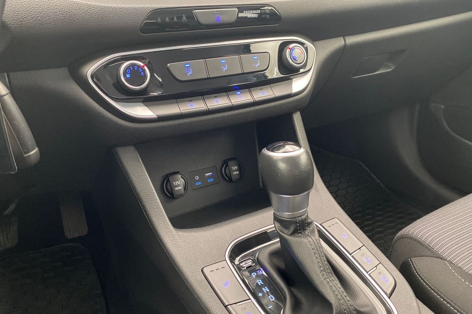HYUNDAI i30 5d 19