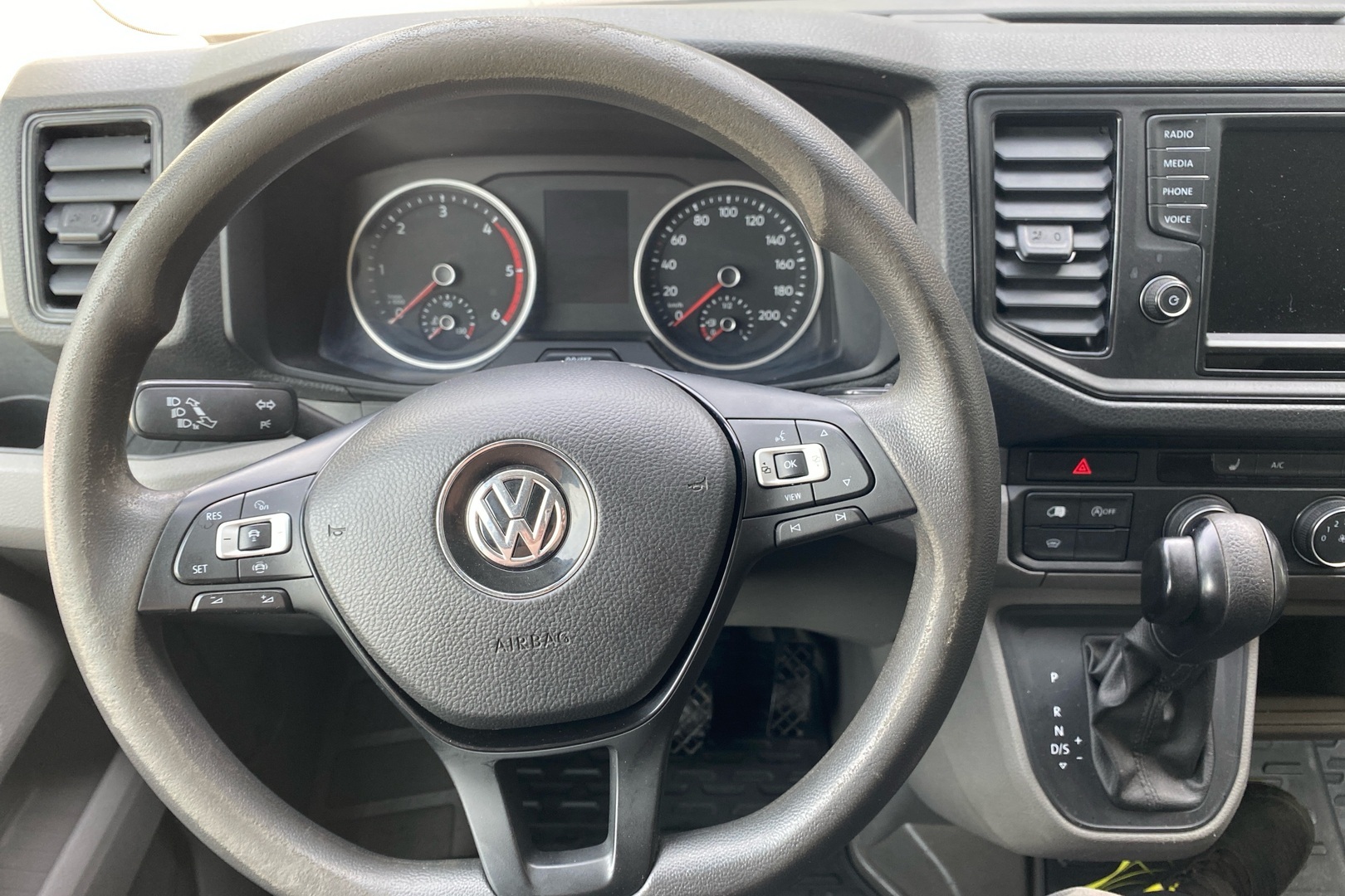 VOLKSWAGEN Crafter 2019
