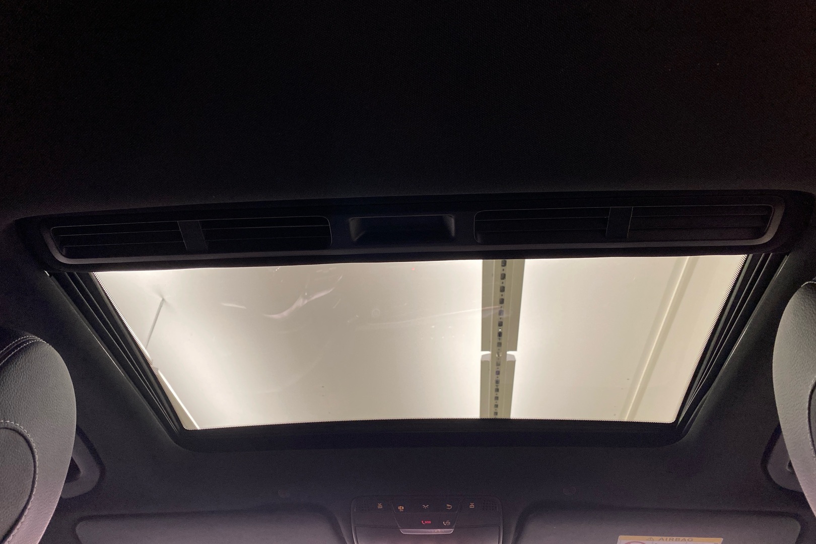 MERCEDES-BENZ EQC 2022