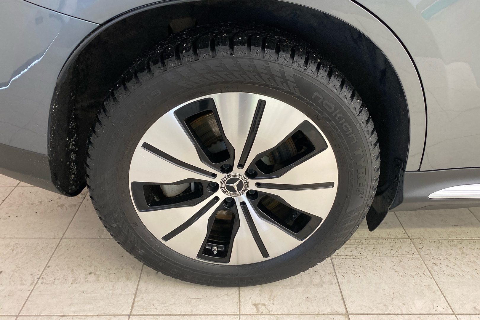 MERCEDES-BENZ EQC 2022