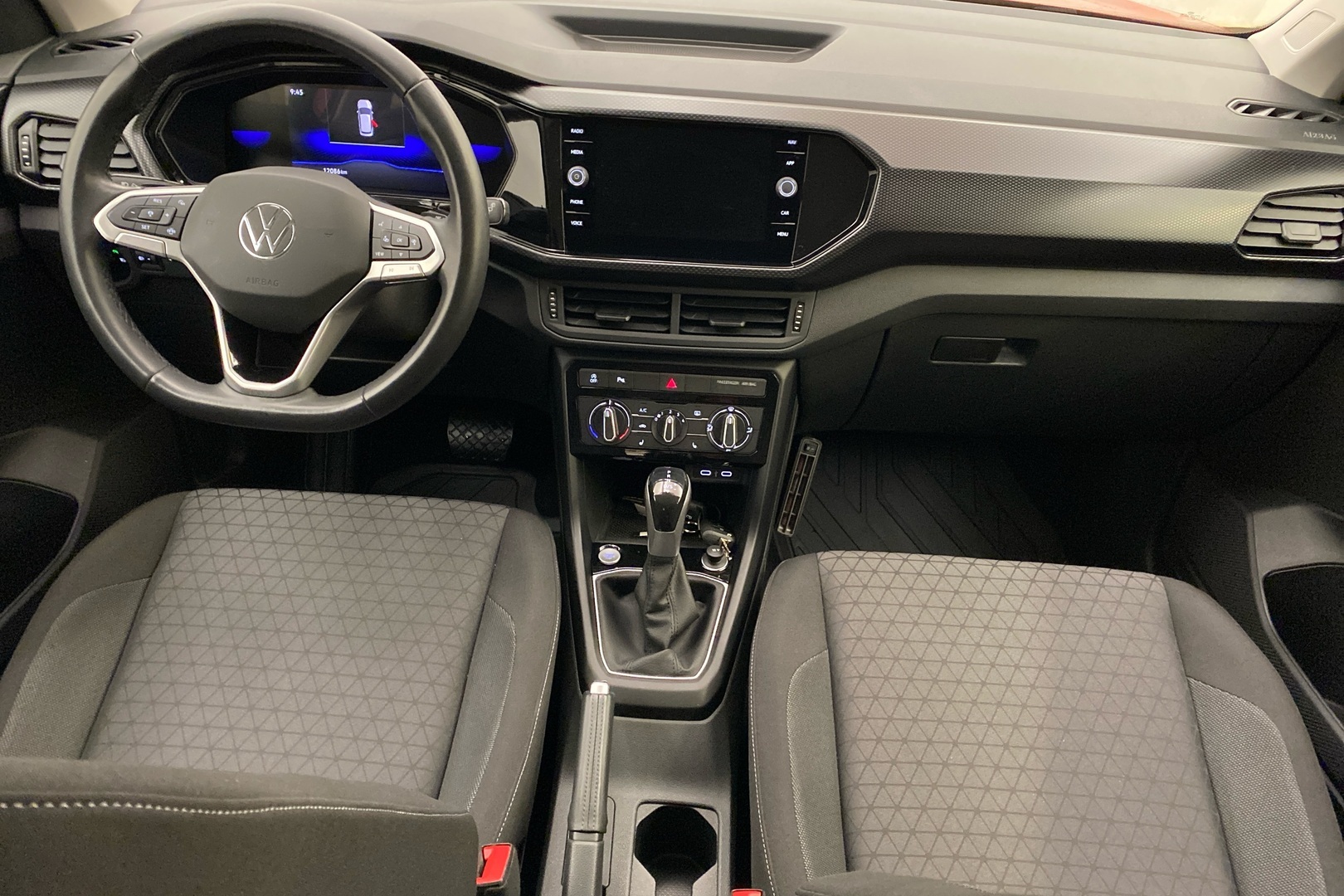 VOLKSWAGEN T-Cross 2023