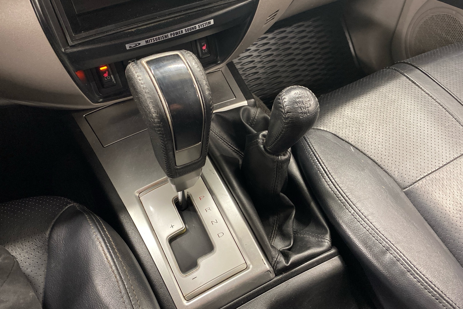 MITSUBISHI L200 2014