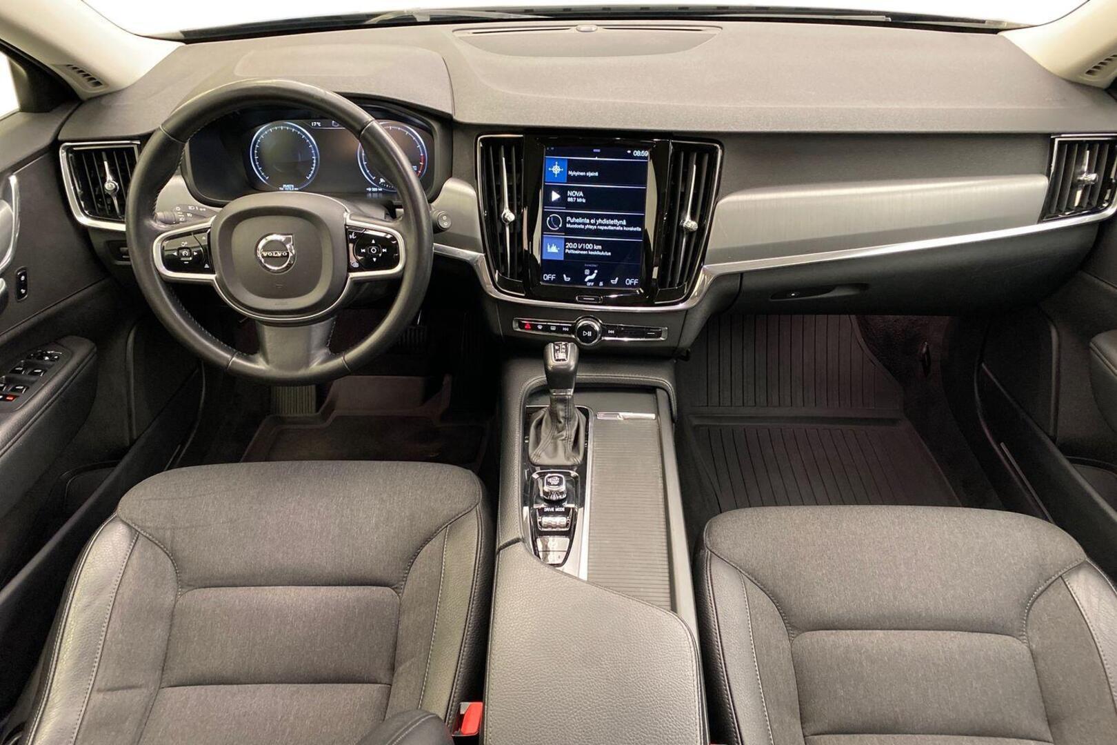 VOLVO V90 2018