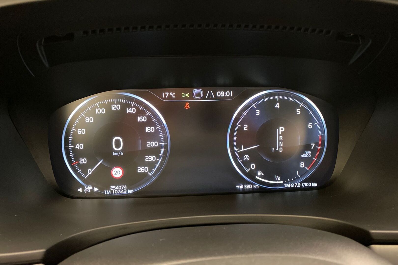 VOLVO V90 2018