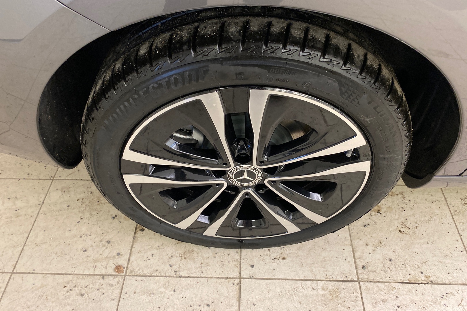 MERCEDES-BENZ CLA 2024