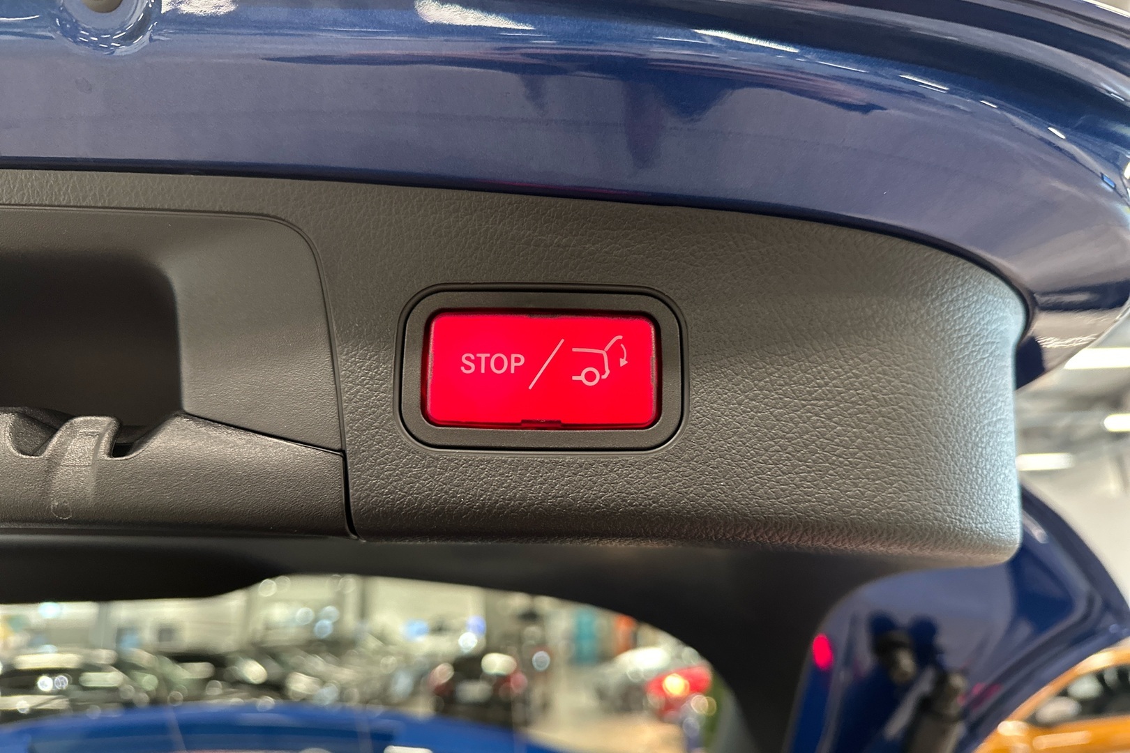 MERCEDES-BENZ GLA 2024