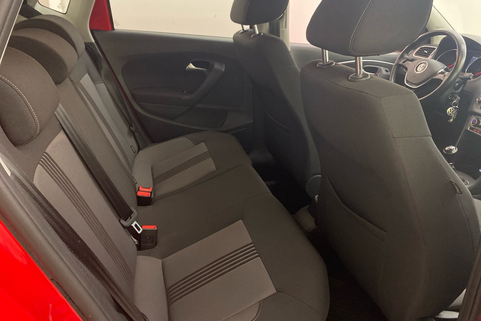 VOLKSWAGEN Polo 2017