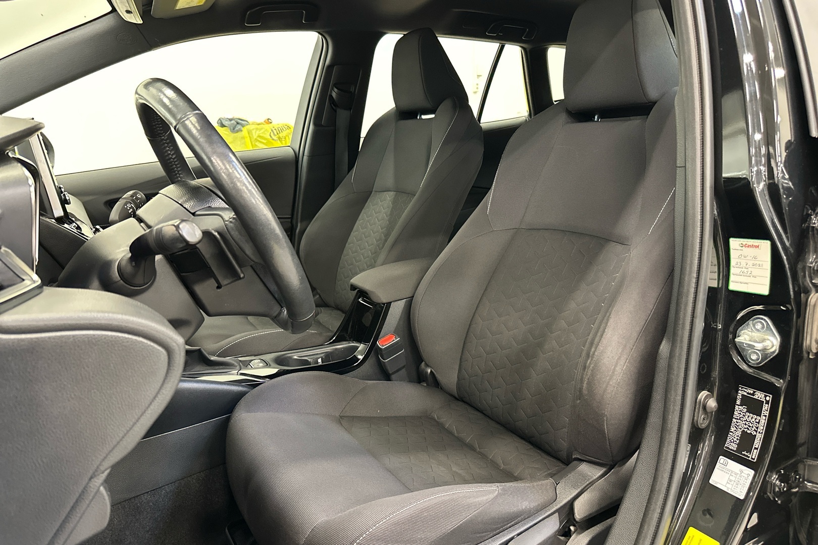 TOYOTA Corolla 2021