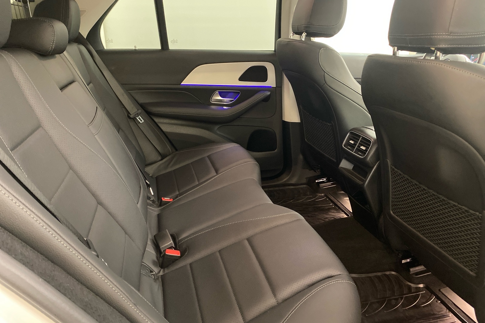 MERCEDES-BENZ GLE 8