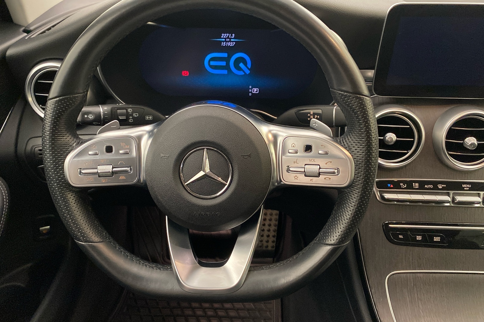 MERCEDES-BENZ GLC 2021