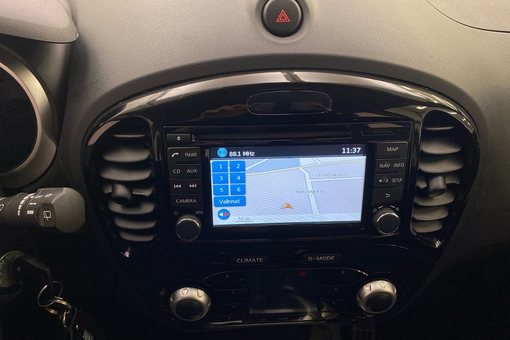 NISSAN Juke 2014