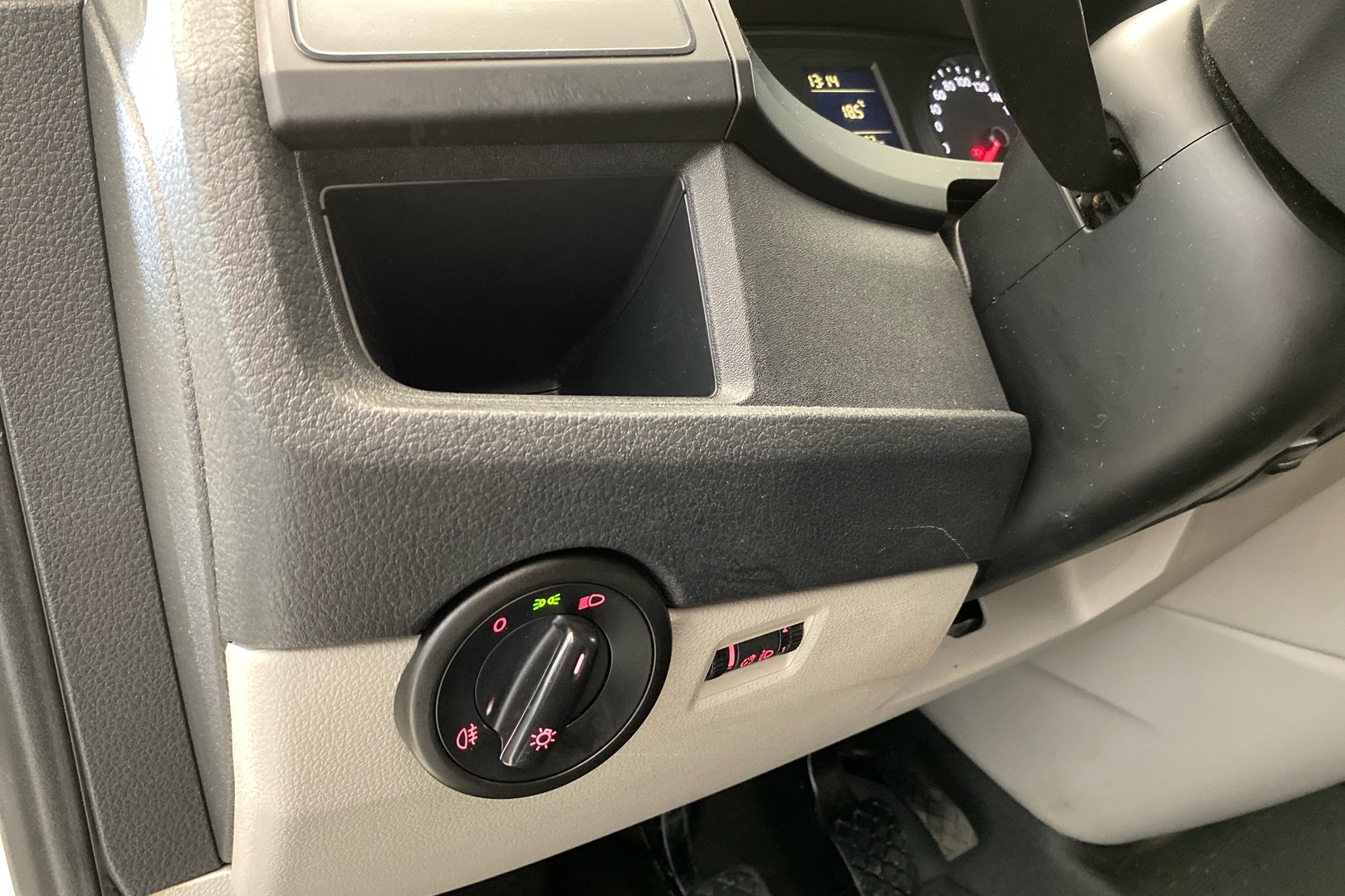 VOLKSWAGEN Transporter 2016