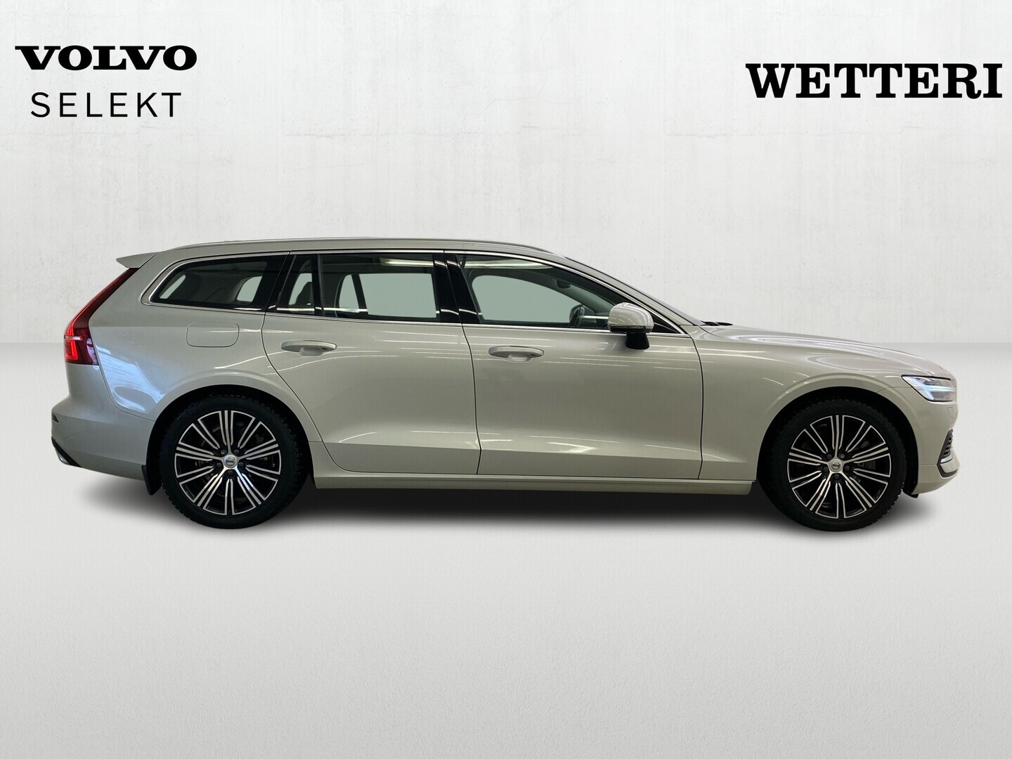 VOLVO V60 2019