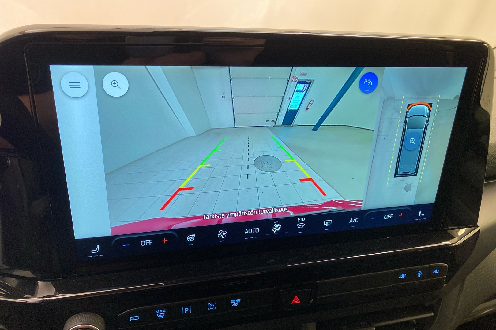 FORD Tourneo Custom 2025