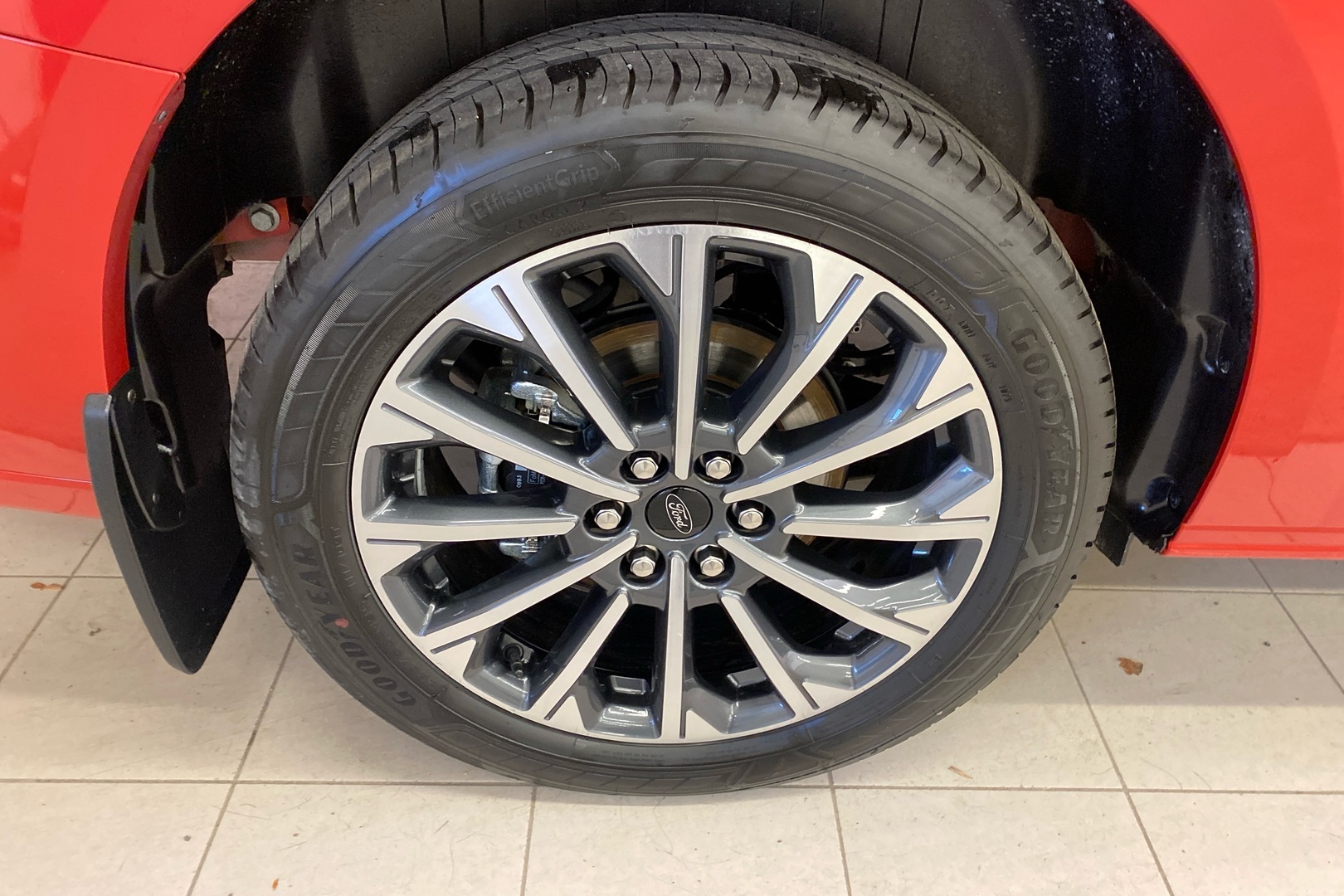 FORD Tourneo Custom 2025