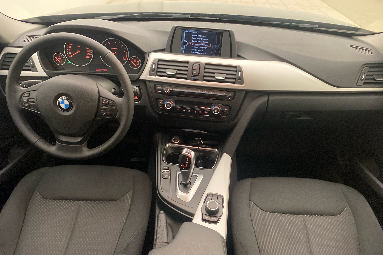 BMW 320 2012