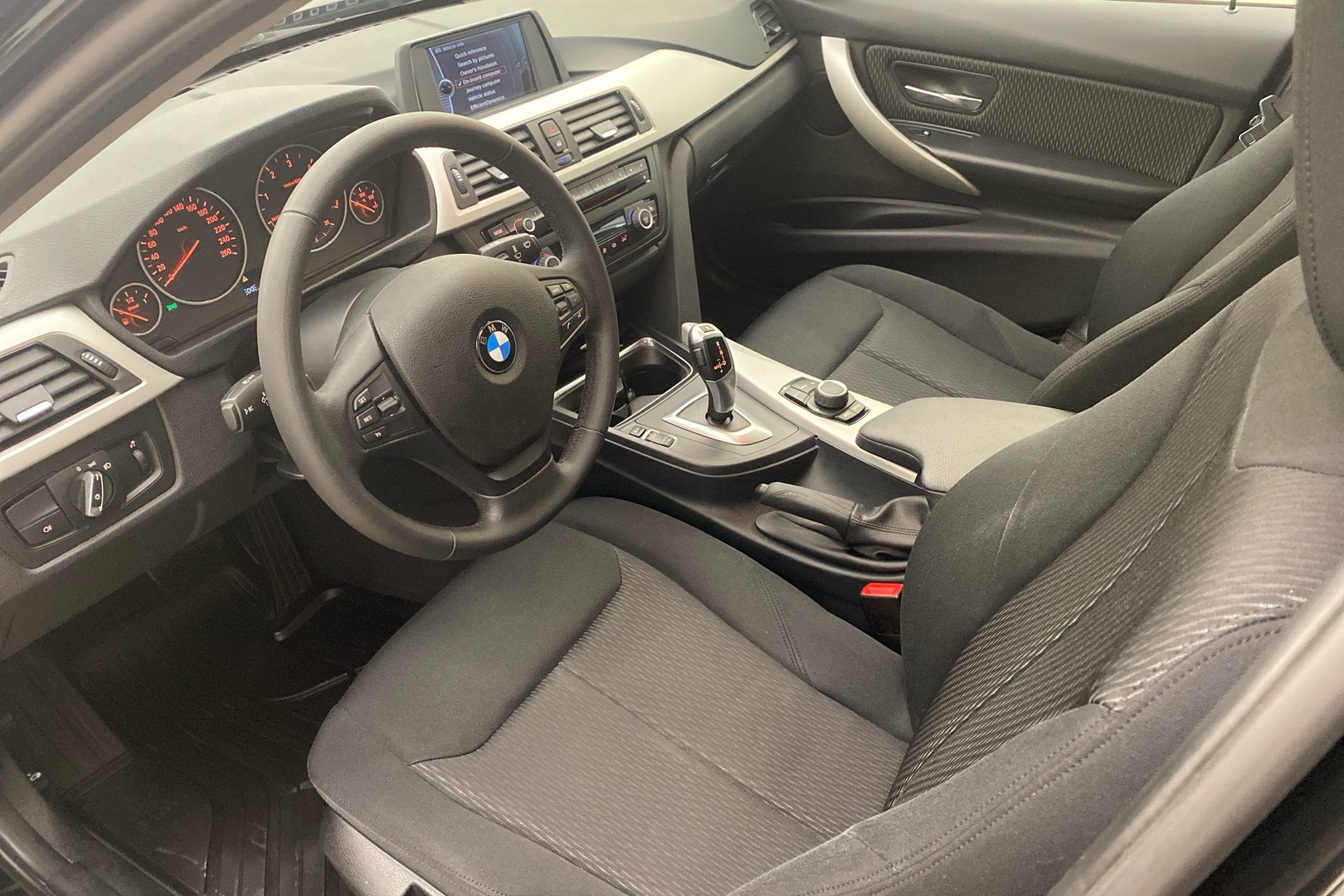 BMW 320 2012