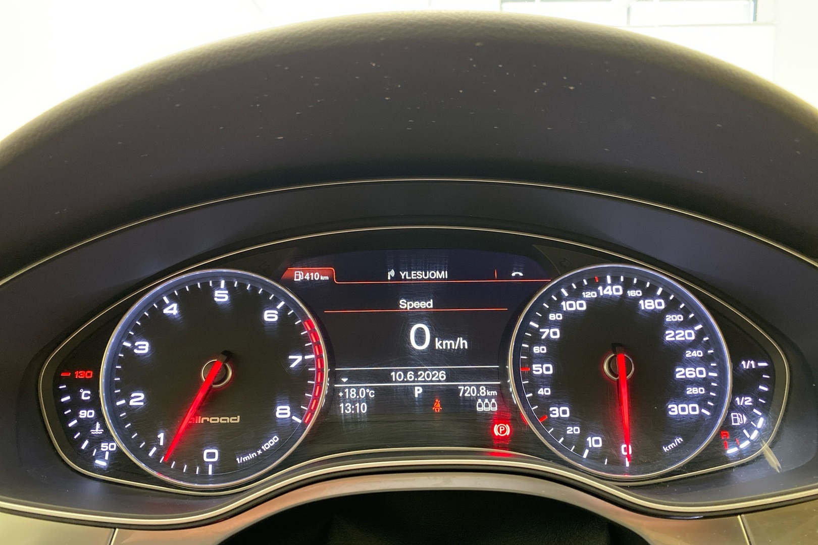 AUDI A6 allroad quattro 2014