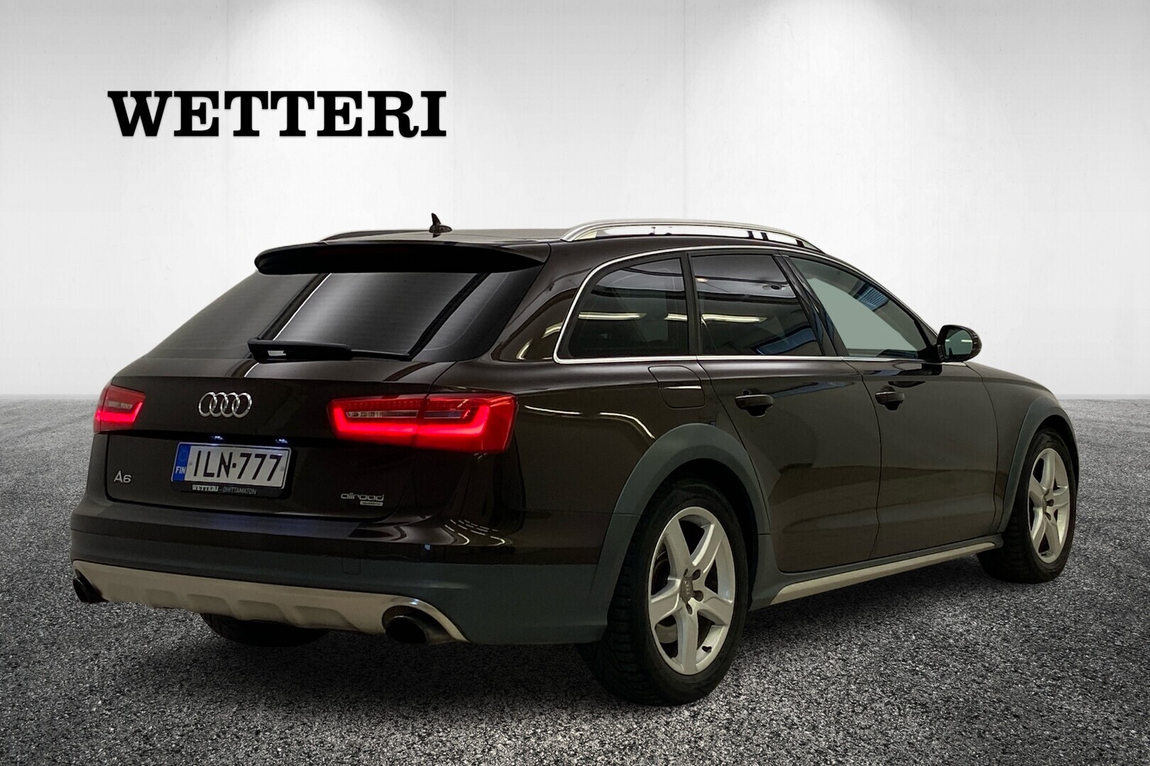AUDI A6 allroad quattro 2014