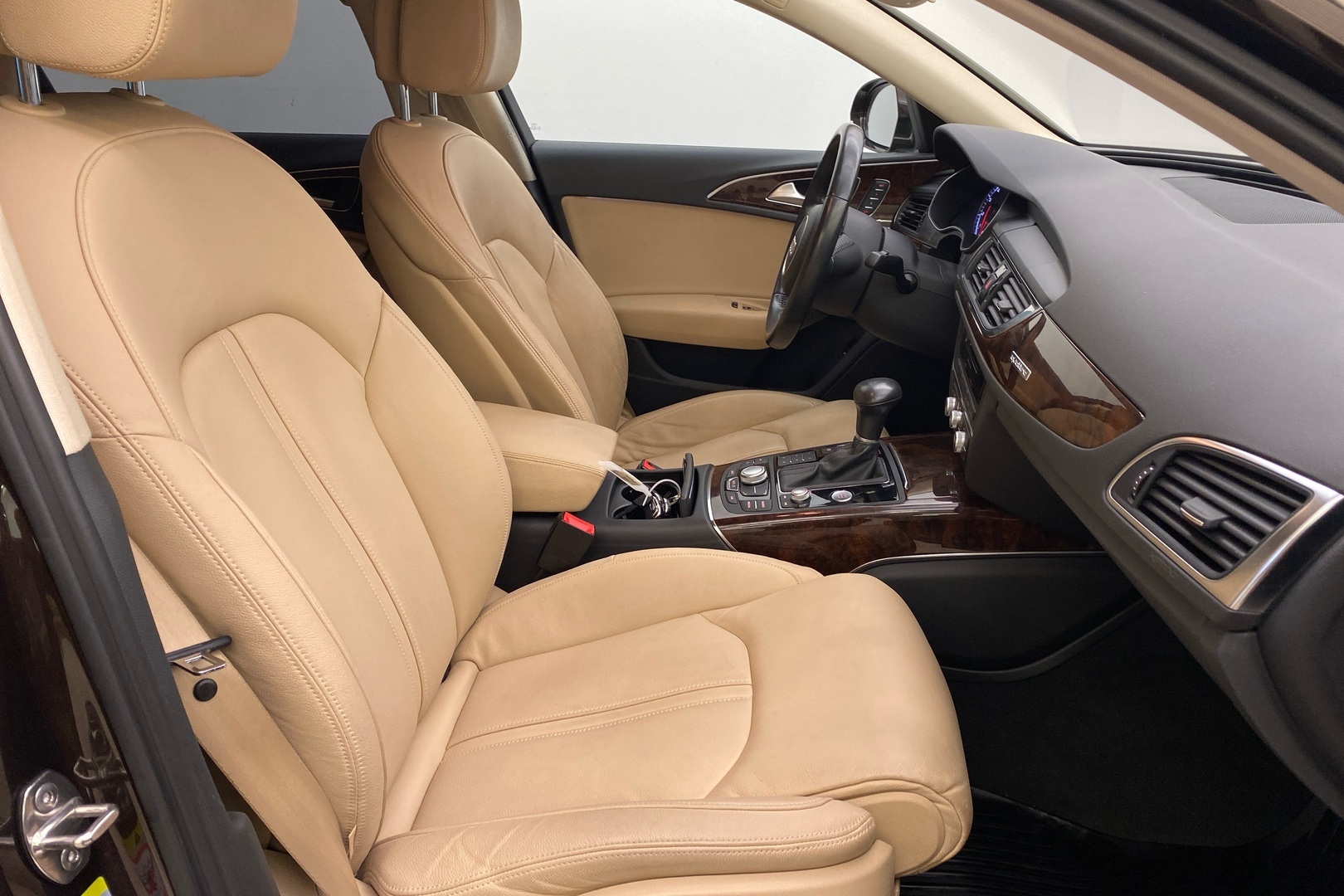 AUDI A6 allroad quattro 2014