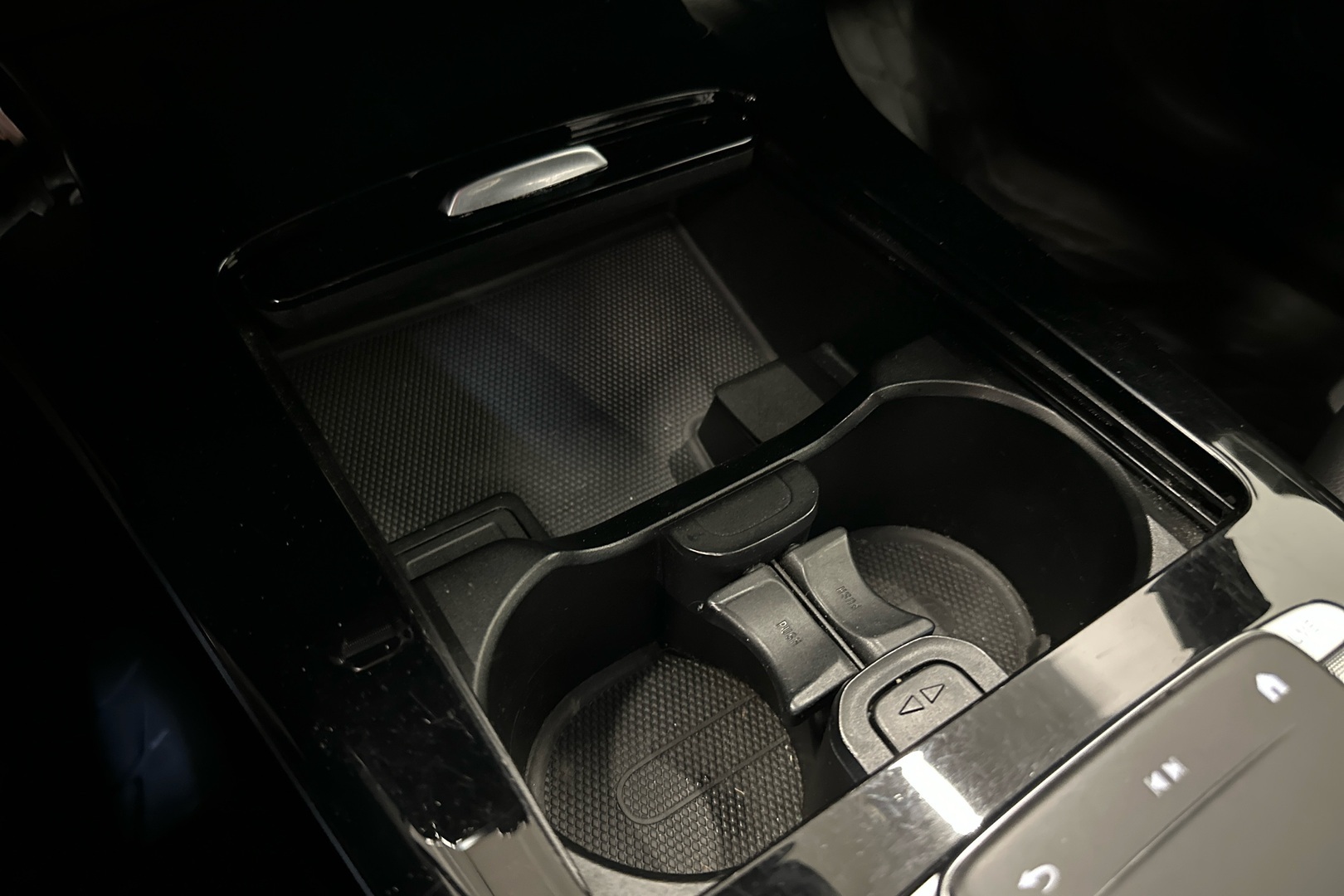 MERCEDES-BENZ A 2018