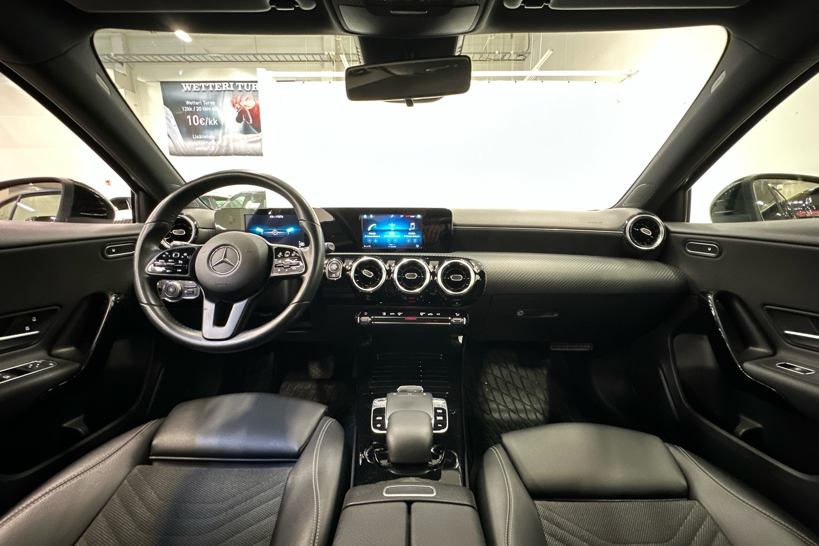 MERCEDES-BENZ A 2018