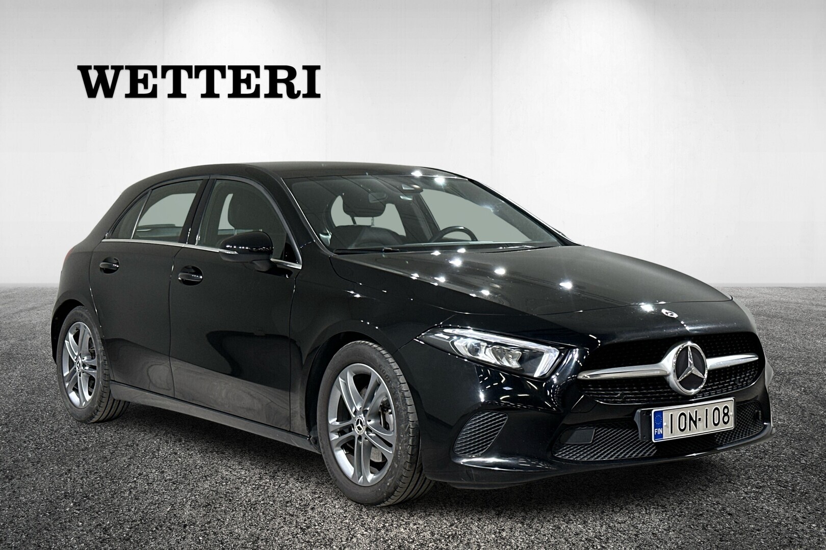 MERCEDES-BENZ A 2018