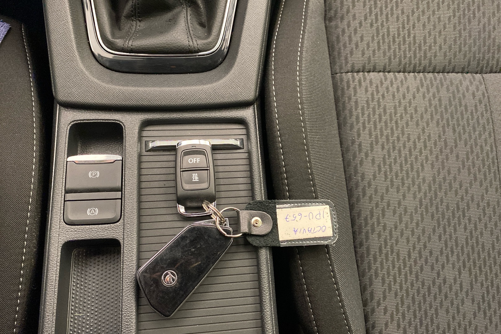 SKODA Octavia 16