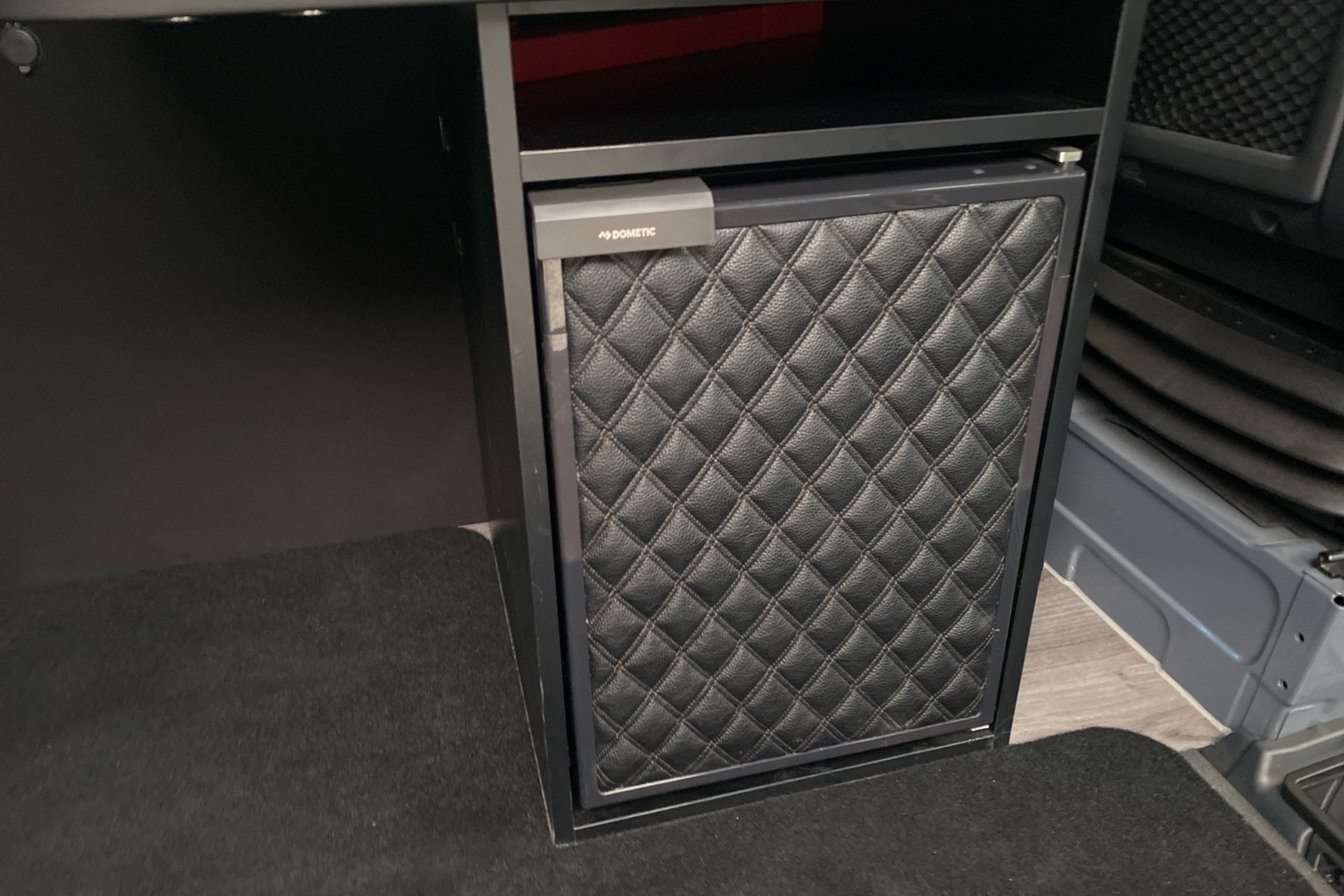 MERCEDES-BENZ Sprinter 2024