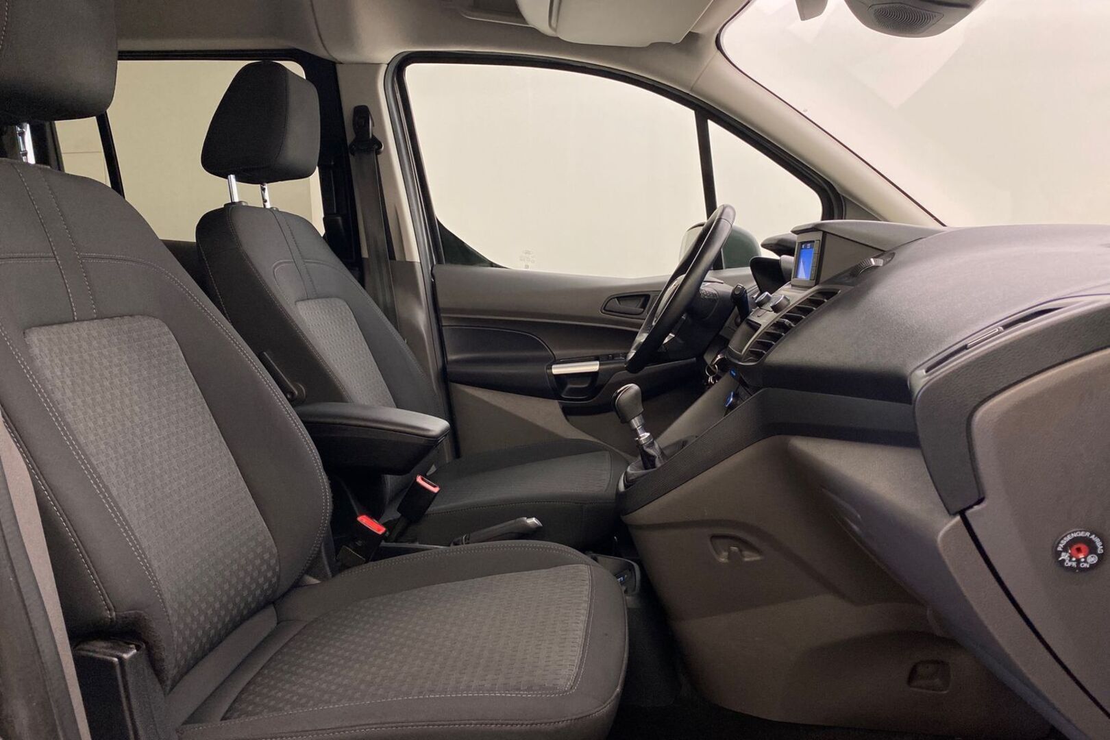FORD Tourneo Connect 17