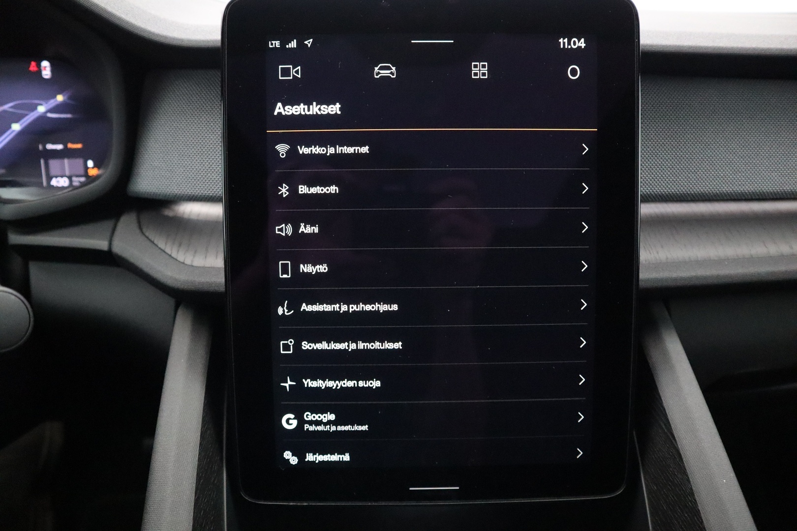 POLESTAR 2 2024