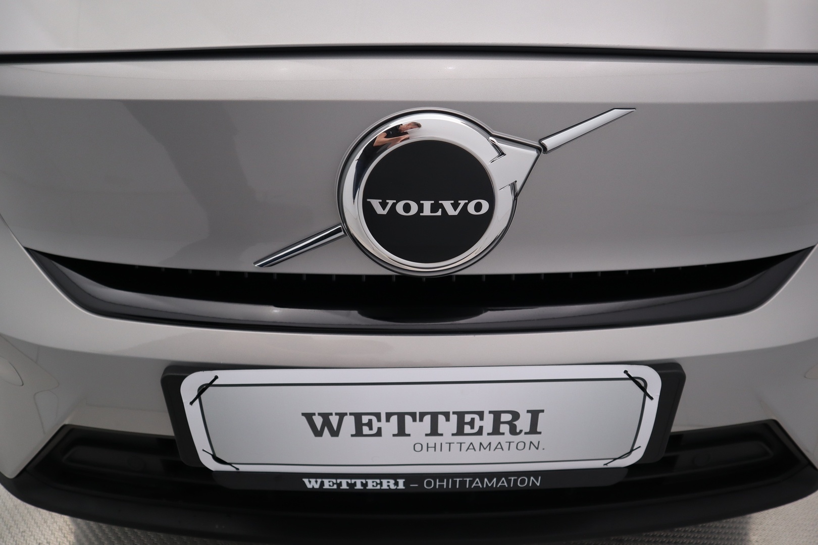 VOLVO XC40 2023