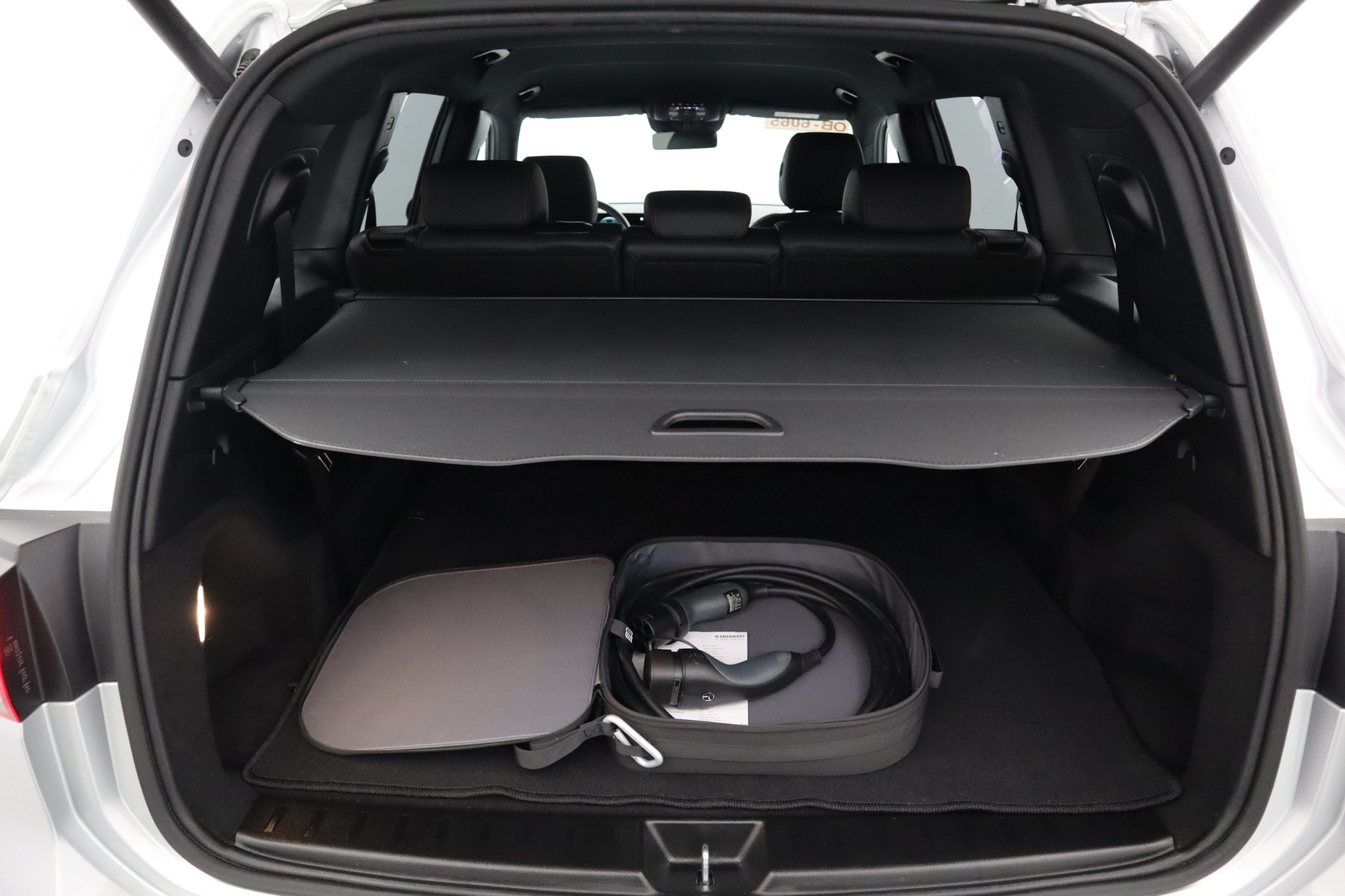 MERCEDES-BENZ EQB 2024