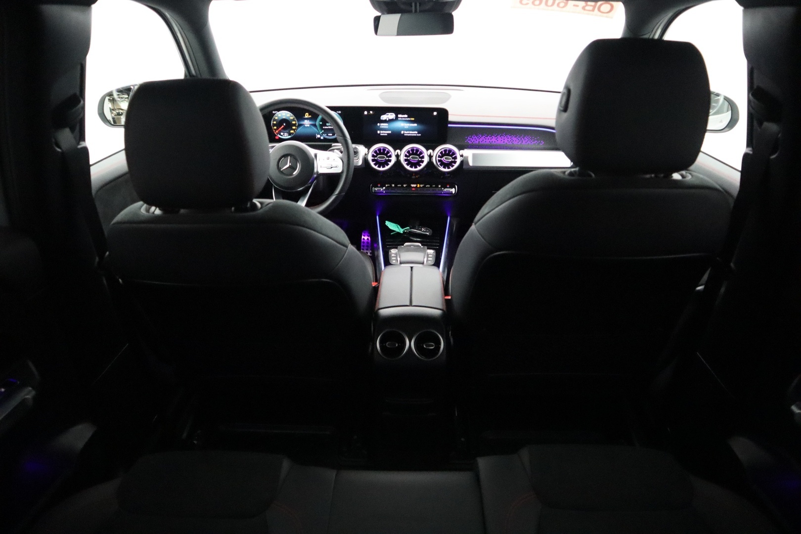 MERCEDES-BENZ EQB 2024