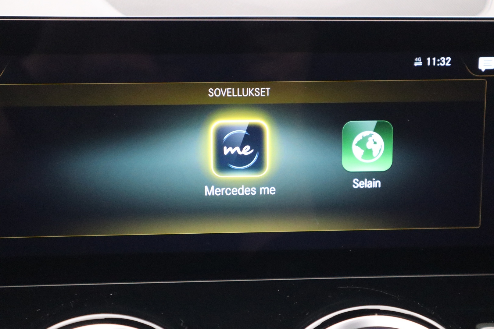MERCEDES-BENZ EQB 2024