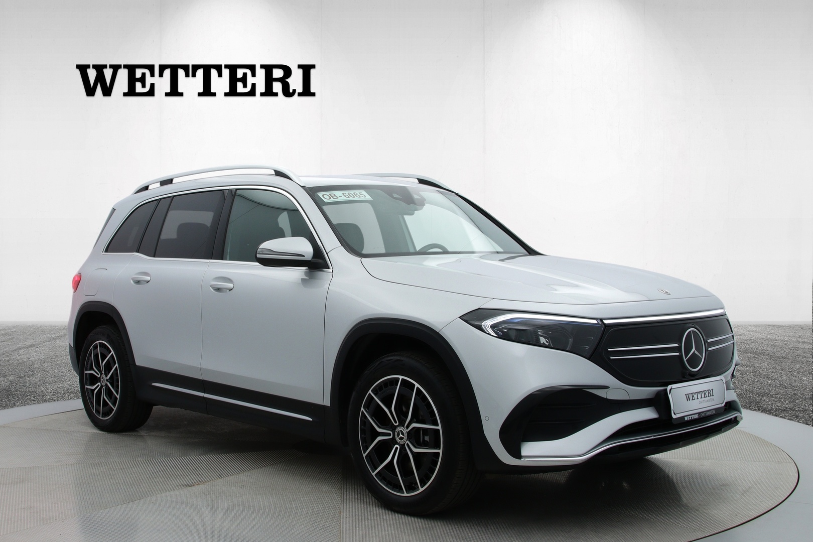 MERCEDES-BENZ EQB 2024